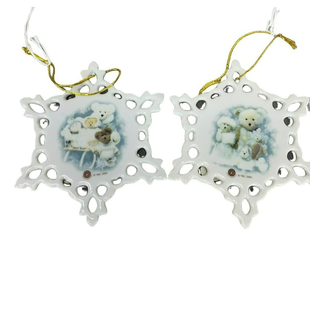 Giftco Inc Vintage Boyds Bears White Ceramic Snowflake Christmas Ornament Set Of